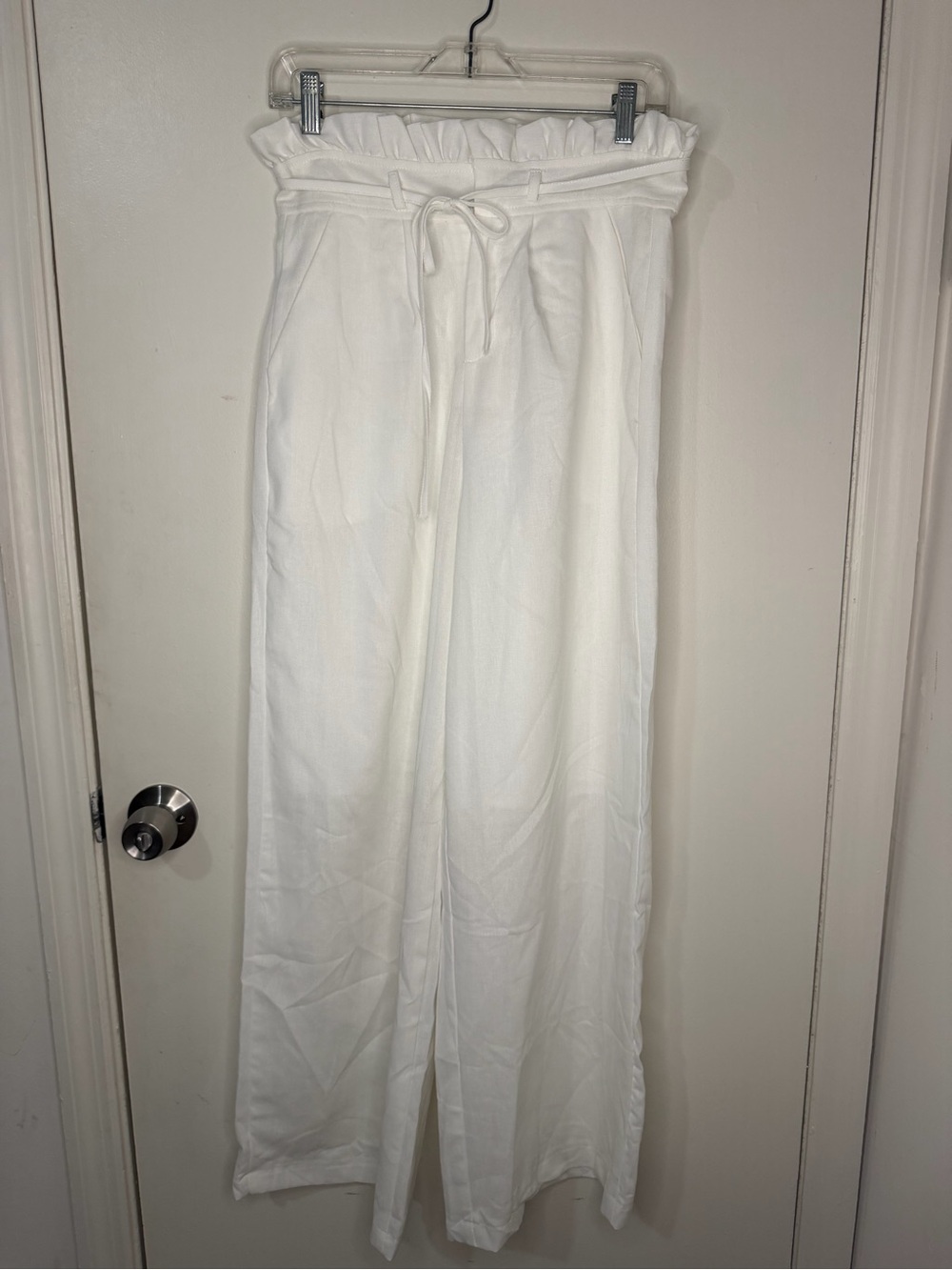 Paperbag Waist Wide-Leg Pants in White